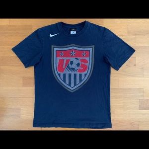 Nike USA Olympics Soccer Logo T-Shirt (navy blue)